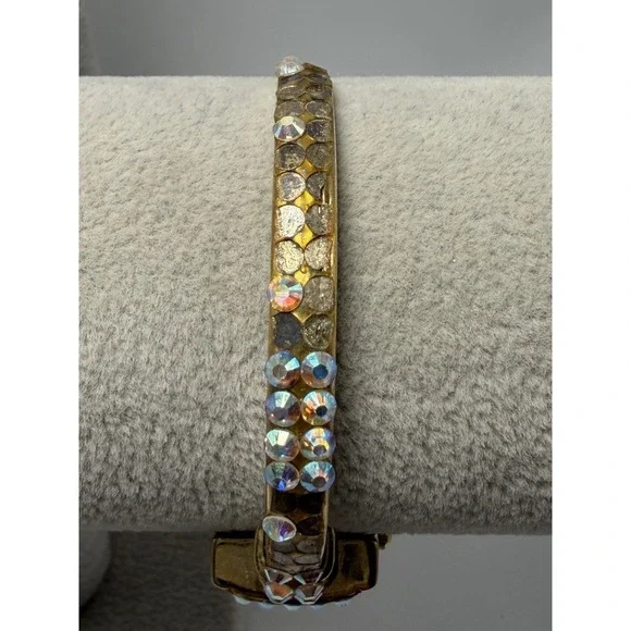 Missing Stones Kirks Folly Cuff Rhinestone Ladies Watch New Battery 19MM 6" - Picture 4 of 12